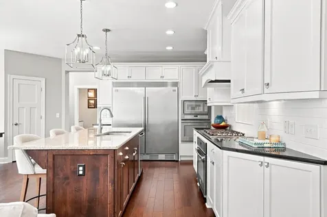 3025 Fairway Drive Chaska MN 55318