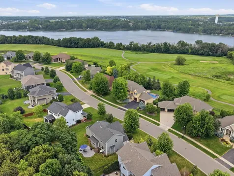 3025 Fairway Drive Chaska MN 55318