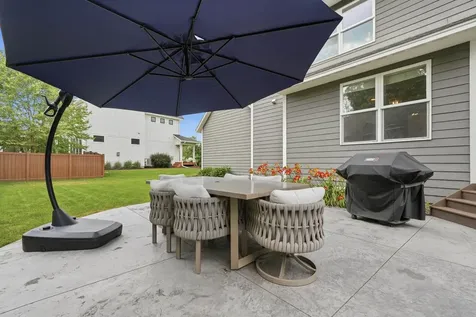3025 Fairway Drive Chaska MN 55318