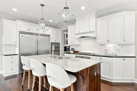 3025 Fairway Drive Chaska MN 55318