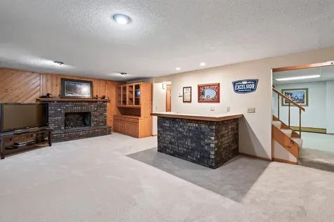 3019 Bluffs Lane Mound MN 55364