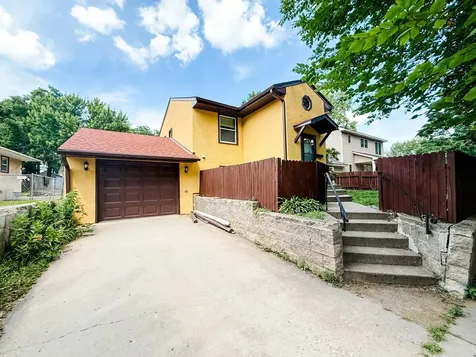 145 Jessamine Avenue E Saint Paul MN 55117