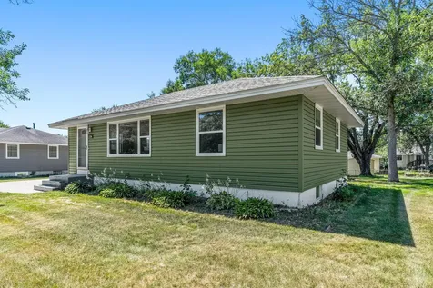 11346 Norway Street NW Coon Rapids MN 55448