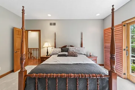 10776 Falling Water Lane Woodbury MN 55129