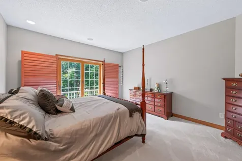 10776 Falling Water Lane Woodbury MN 55129