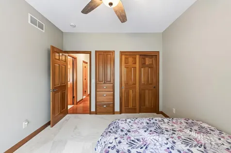 10776 Falling Water Lane Woodbury MN 55129