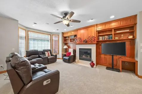 10776 Falling Water Lane Woodbury MN 55129
