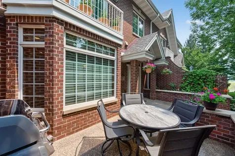 10776 Falling Water Lane Woodbury MN 55129
