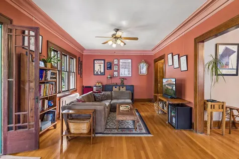 3904 Thomas Avenue S Minneapolis MN 55410