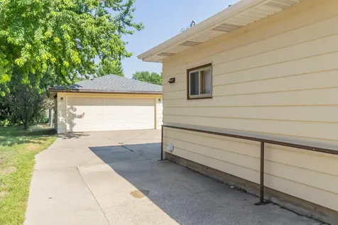 1618 17th Street S Fargo ND 58103
