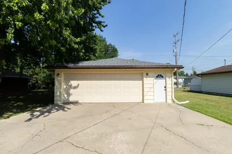 1618 17th Street S Fargo ND 58103