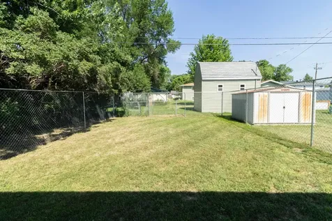1618 17th Street S Fargo ND 58103