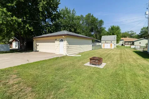 1618 17th Street S Fargo ND 58103
