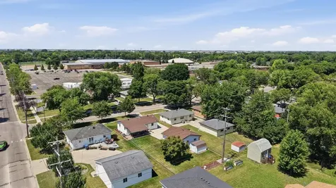 1618 17th Street S Fargo ND 58103