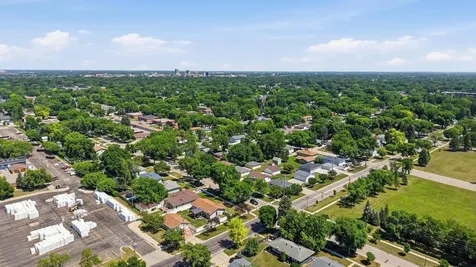 1618 17th Street S Fargo ND 58103