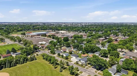 1618 17th Street S Fargo ND 58103