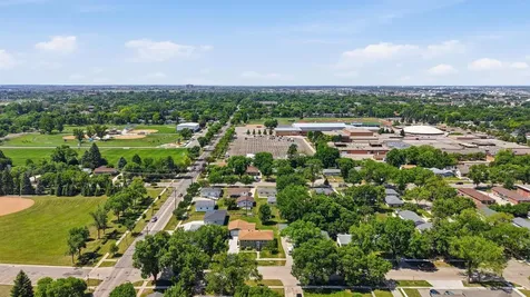 1618 17th Street S Fargo ND 58103