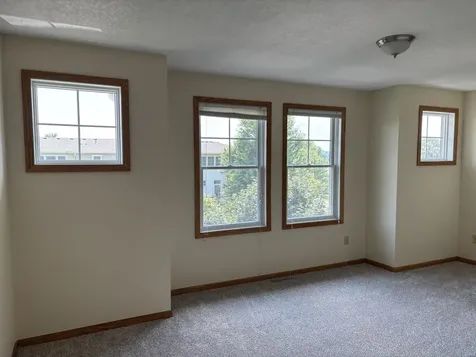 1905 Red Maple Lane Northfield MN 55057