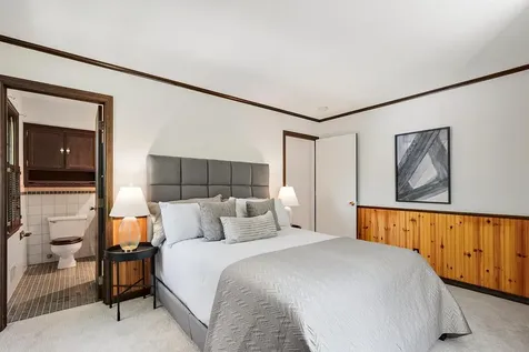 6630 Horseshoe Curve Chanhassen MN 55317