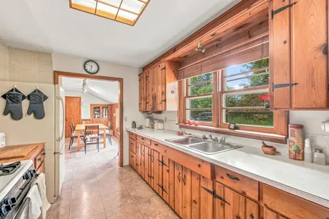 1256 Rice Street Braham MN 55006