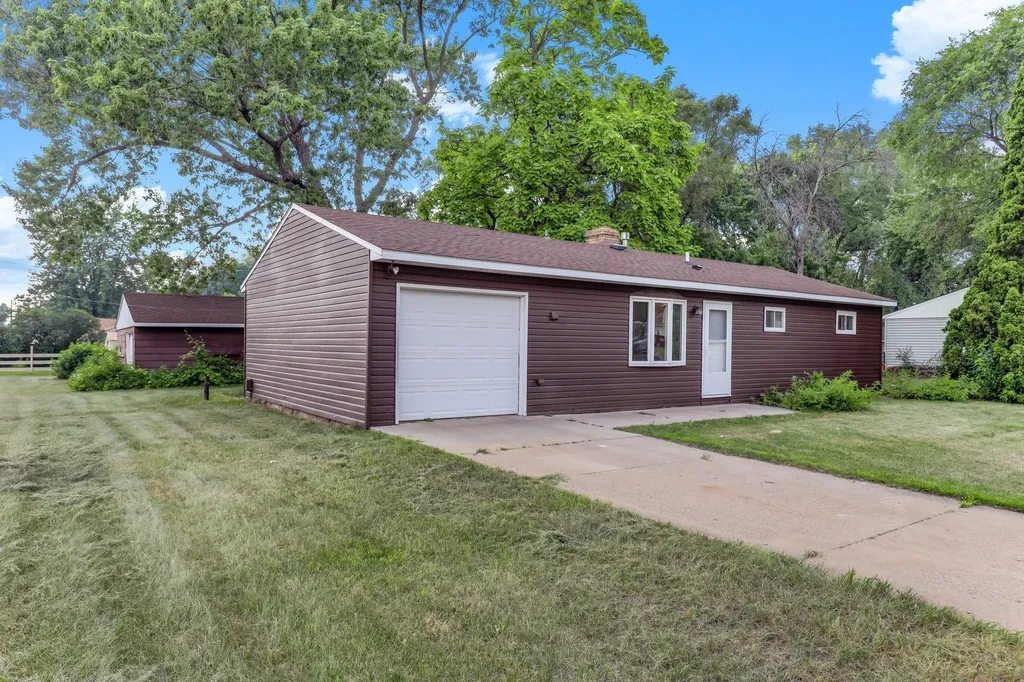 10100 Quince Street NW Coon Rapids MN 55433
