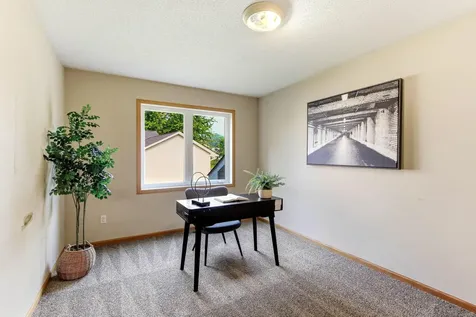 8181 Ravenrock Road Rockford MN 55373