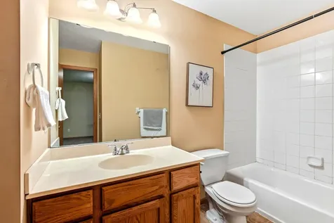 8181 Ravenrock Road Rockford MN 55373