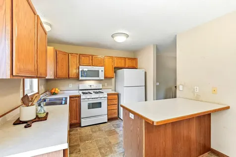 8181 Ravenrock Road Rockford MN 55373