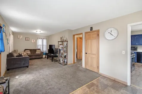 207 7th Avenue S Saint James MN 56081