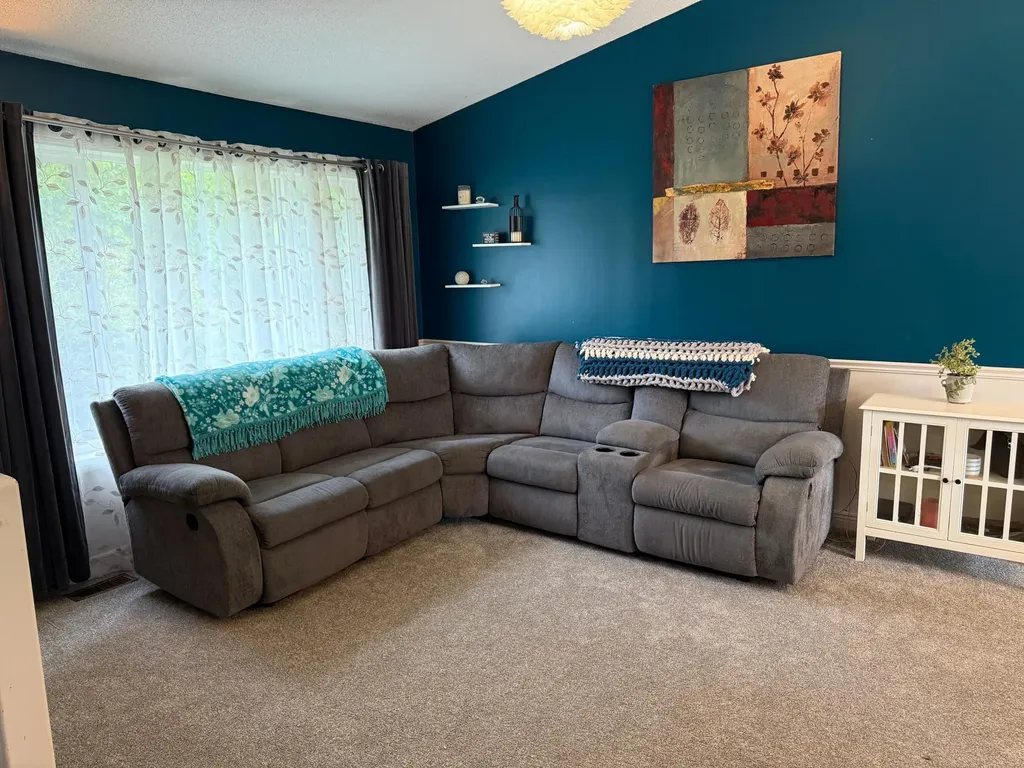 12980 9th Avenue N Zimmerman MN 55398