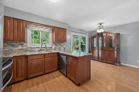 1652 84th Court N Brooklyn Park MN 55444
