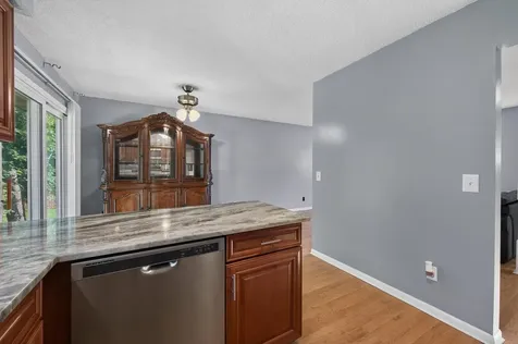 1652 84th Court N Brooklyn Park MN 55444