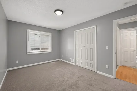1652 84th Court N Brooklyn Park MN 55444