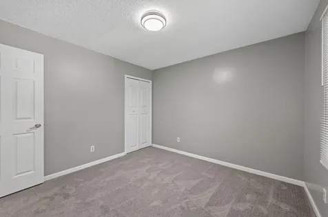 1652 84th Court N Brooklyn Park MN 55444