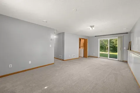 1652 84th Court N Brooklyn Park MN 55444