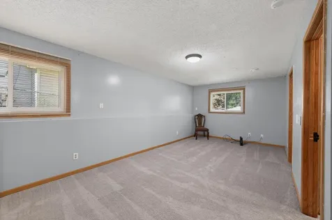 1652 84th Court N Brooklyn Park MN 55444