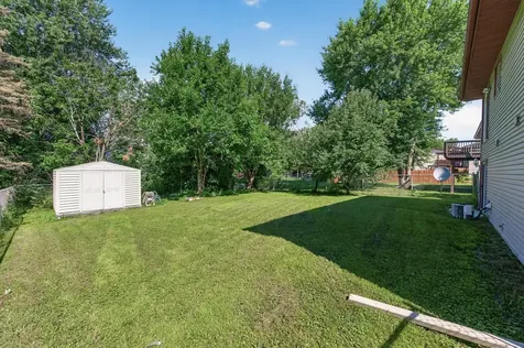 1652 84th Court N Brooklyn Park MN 55444