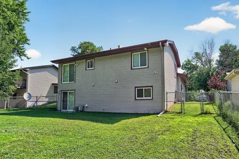 1652 84th Court N Brooklyn Park MN 55444