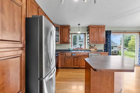 1528 Homestead Street Shakopee MN 55379