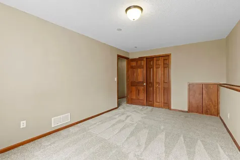 1528 Homestead Street Shakopee MN 55379