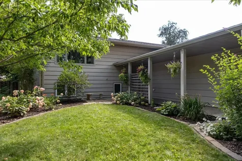2524 25th Street NW Rochester MN 55901