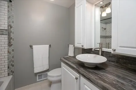 2524 25th Street NW Rochester MN 55901