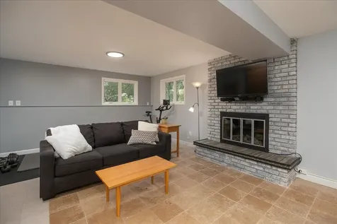 2524 25th Street NW Rochester MN 55901