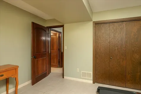 2524 25th Street NW Rochester MN 55901
