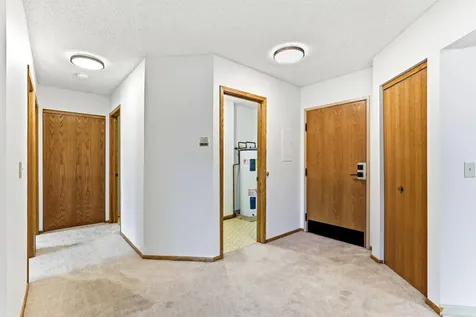 2425 E Franklin Avenue Minneapolis MN 55406