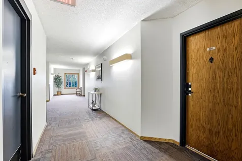 2425 E Franklin Avenue Minneapolis MN 55406