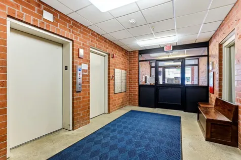 2425 E Franklin Avenue Minneapolis MN 55406
