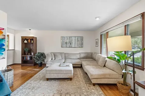 2245 Beam Avenue Maplewood MN 55109