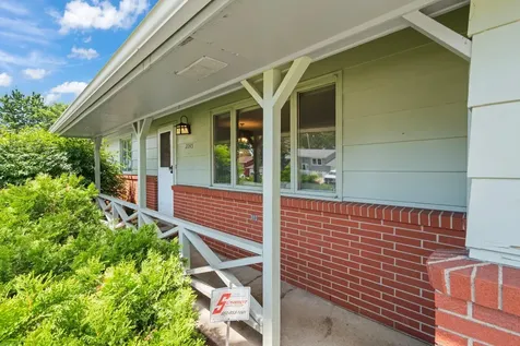 2245 Beam Avenue Maplewood MN 55109