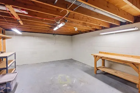 2245 Beam Avenue Maplewood MN 55109